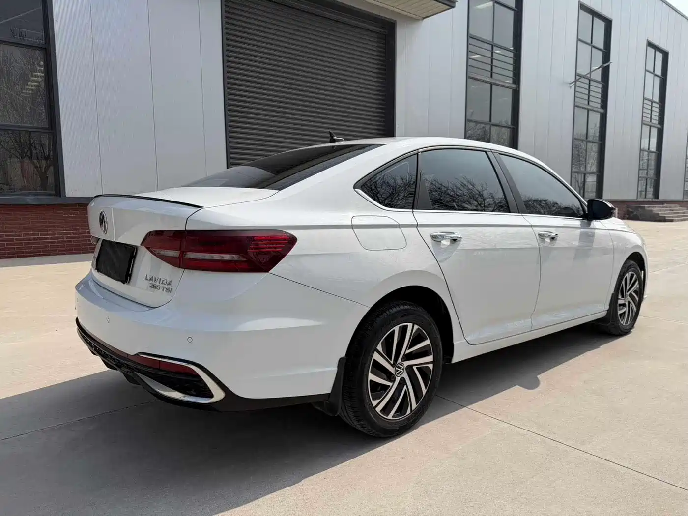 Volkswagen Lavida 2023 280TSI DSG Starlight Comfort Edition фото 5
