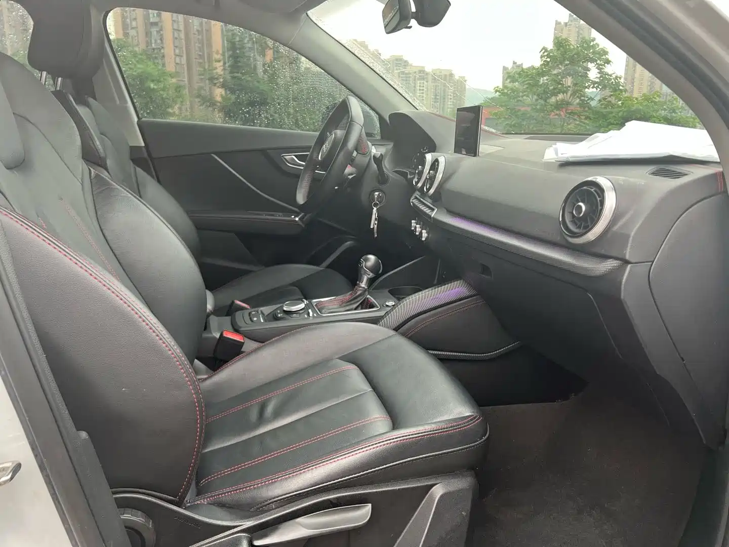 Photo 9 - Audi Q2L