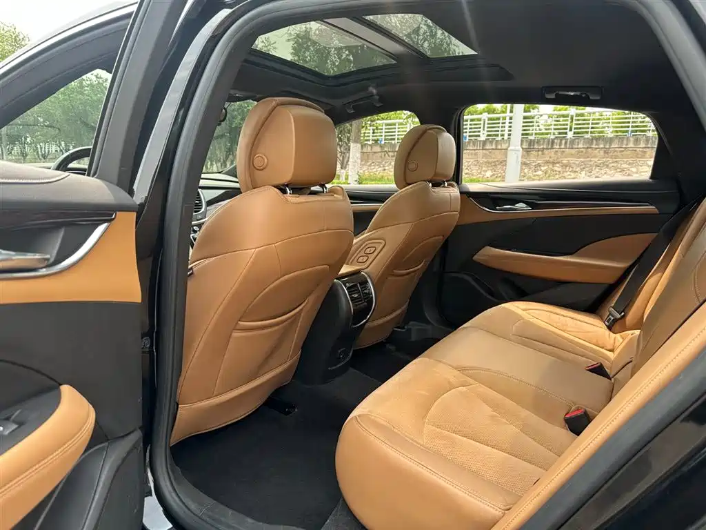 Buick LaCrosse 2018 Model 20T Luxury Edition фото 8