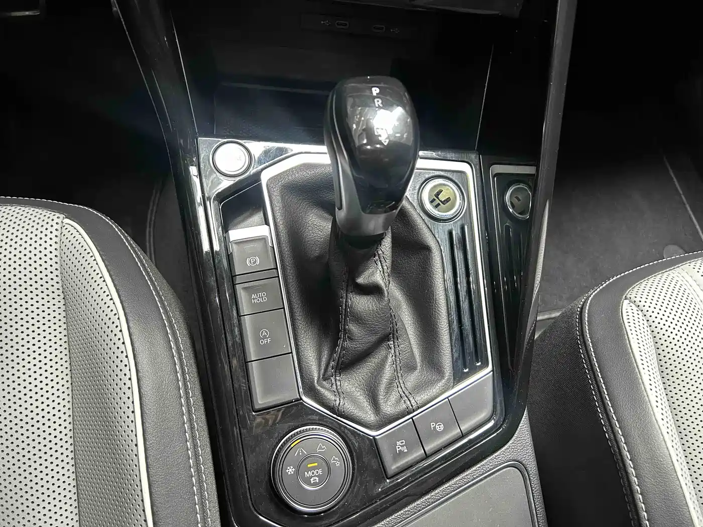 Volkswagen Tayron 2023 380TSI 4WD R-Line Pro Smart Edition фото 10