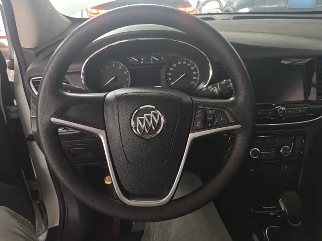 Фото 11 - Buick Encore