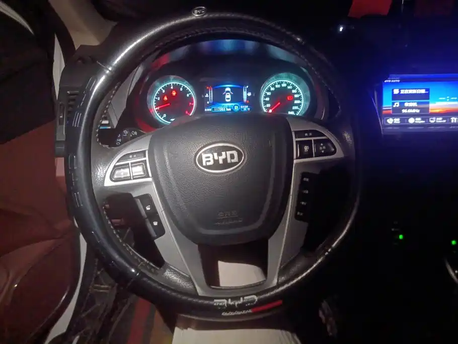 BYD Surui 2015 2015 Facelift 1.5L Auto Luxury