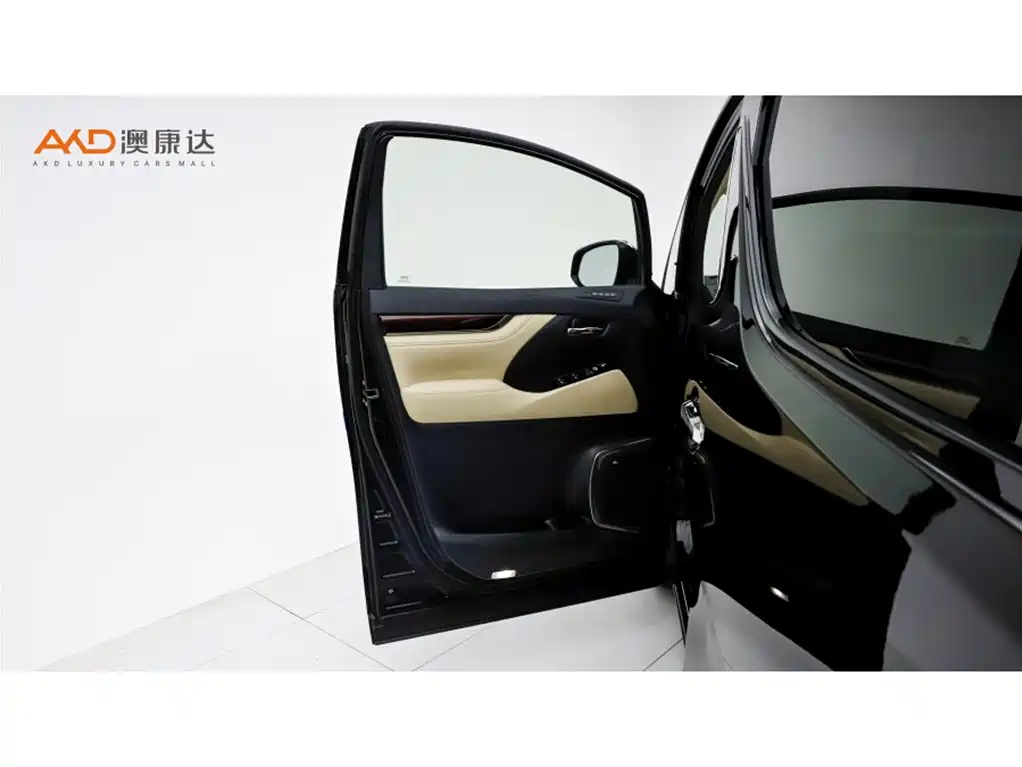 Toyota Alphard 2018 3.5L Luxury фото 11