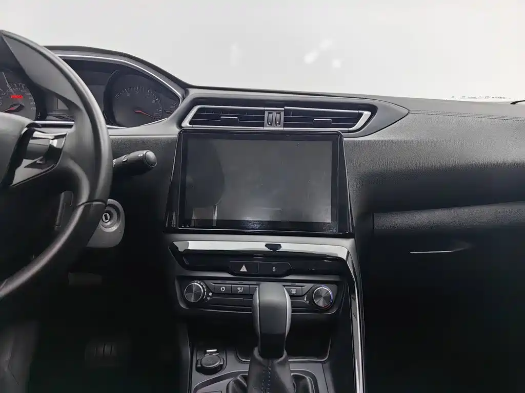 صورة 12 - Peugeot 308