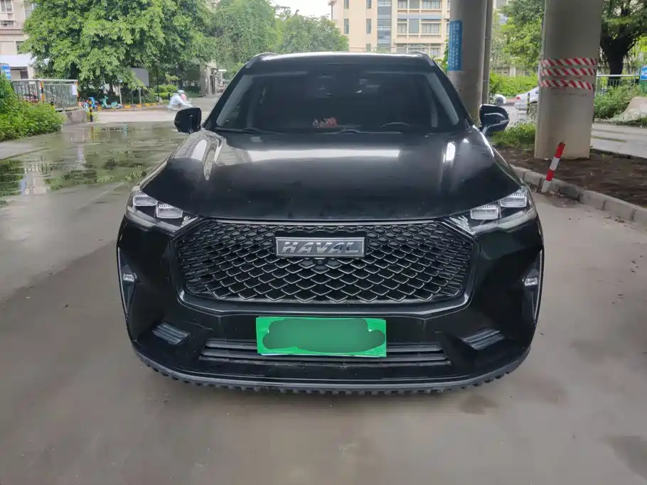 Photo 2 - Haval H6