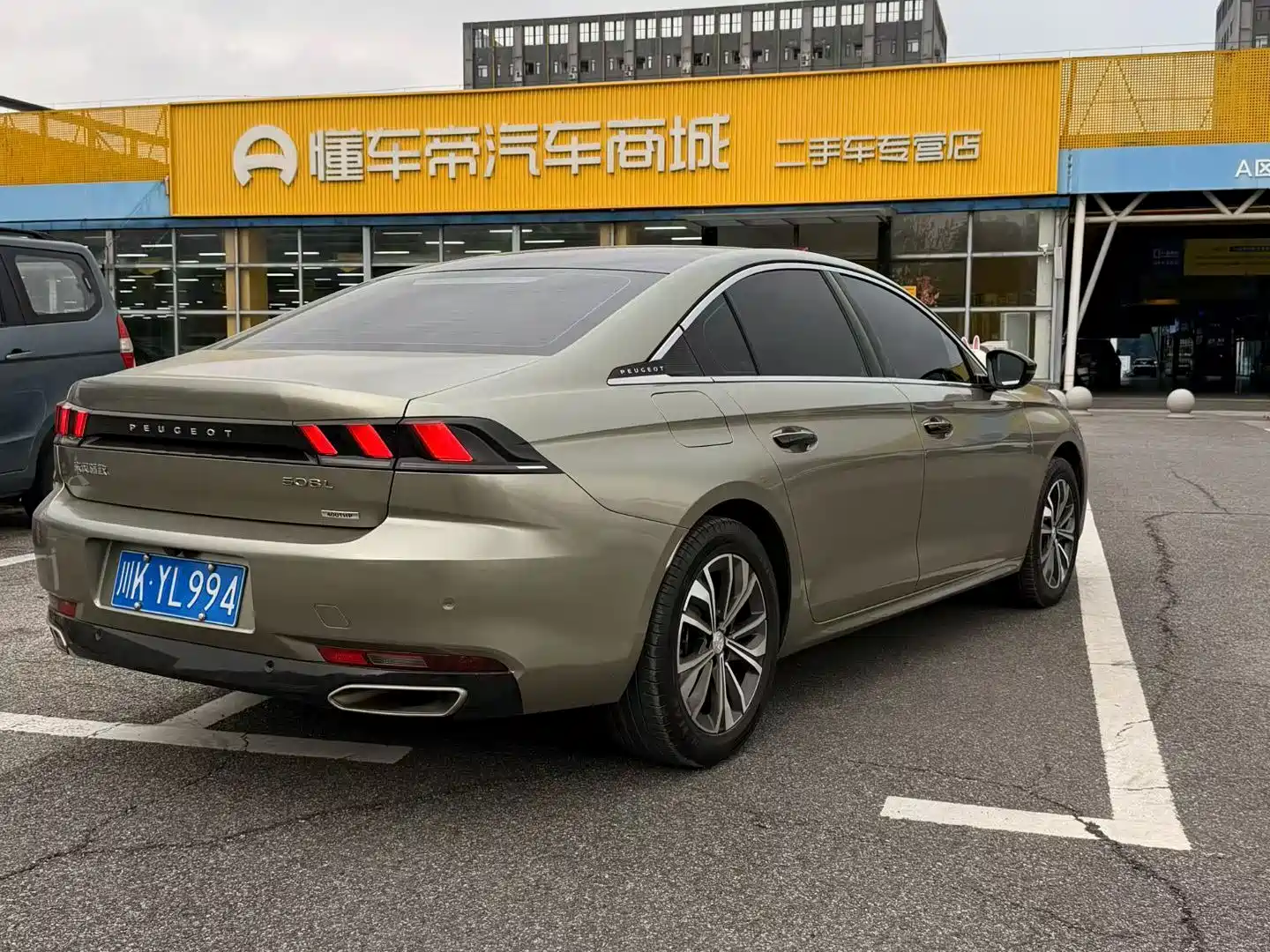 Photo 9 - Peugeot 508