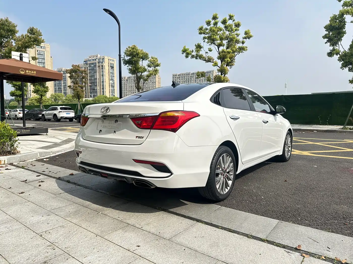 Hyundai Mistra 2017 1.6T Automatic Smart GLS (China V) фото 5