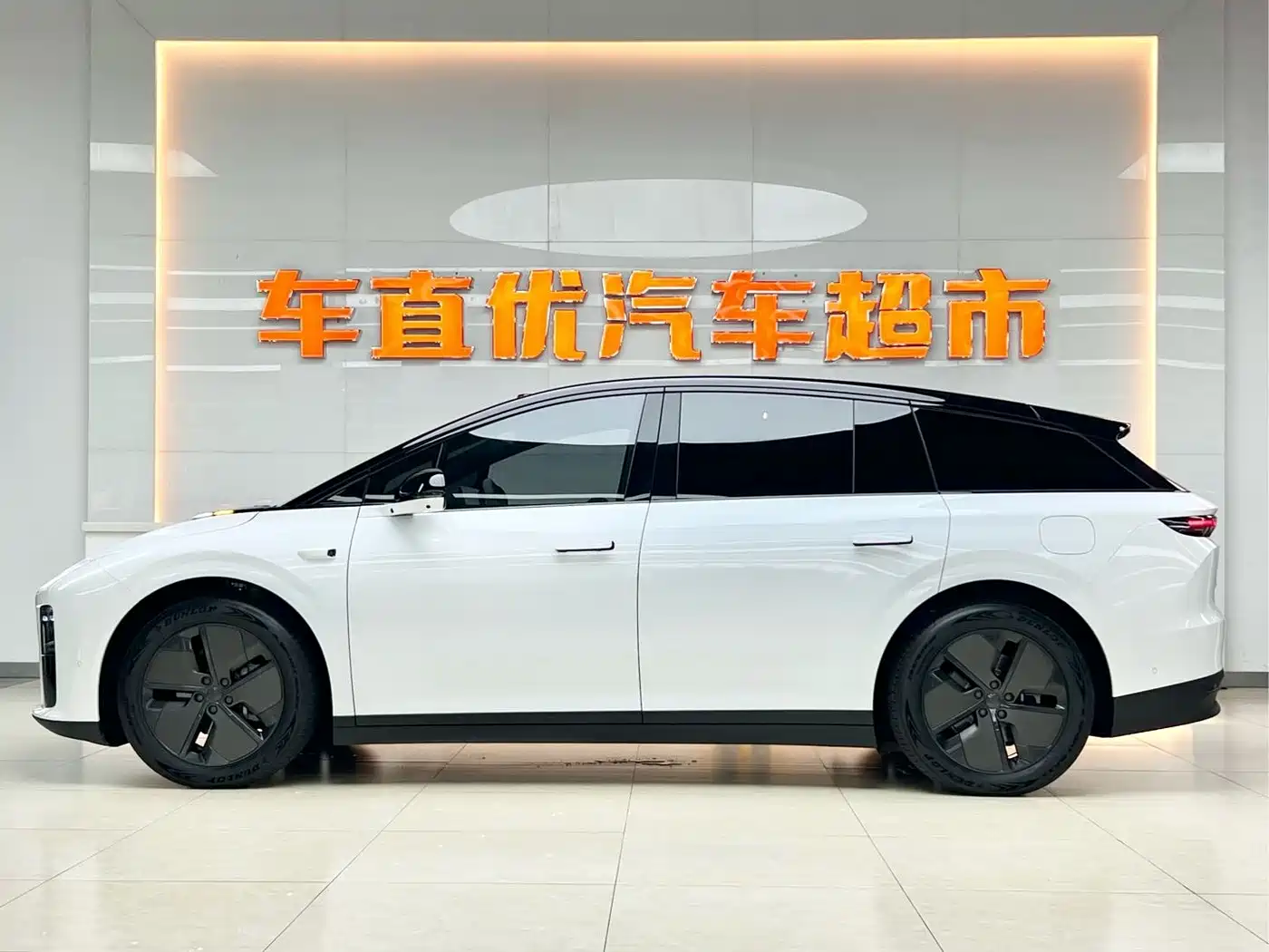 Li Auto i6 2025 2025 2WD Base Model