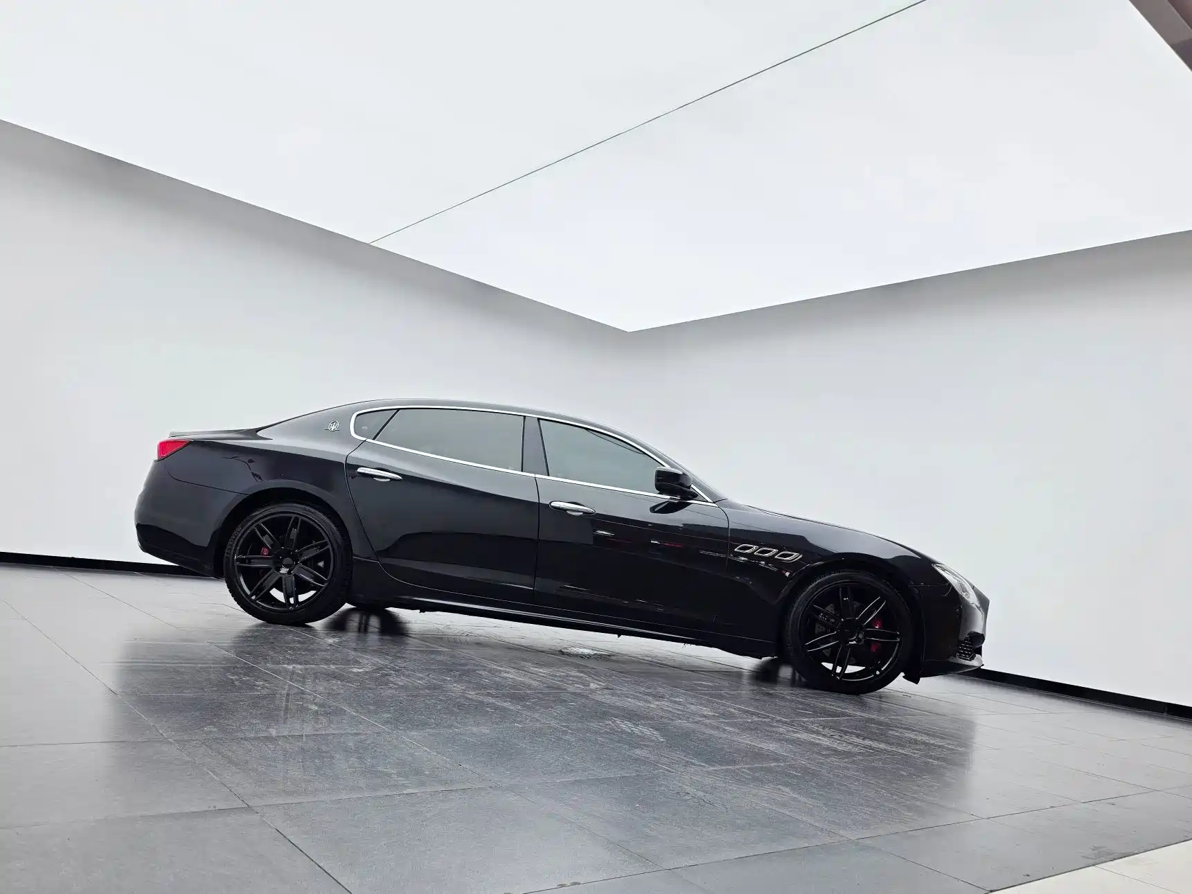 Photo 7 - Maserati Quattroporte