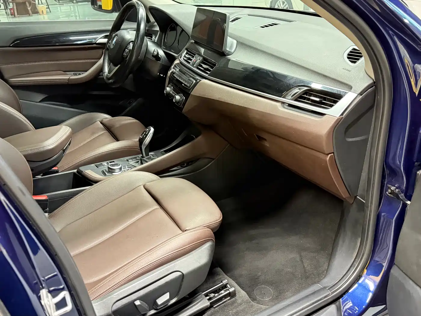 BMW X1 2020 sDrive25Li Leading Model фото 12