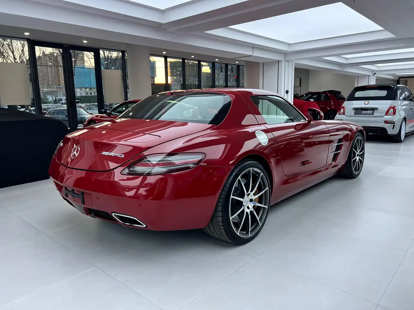 Mercedes-Benz SLS AMG 2011 SLS AMG фото 18