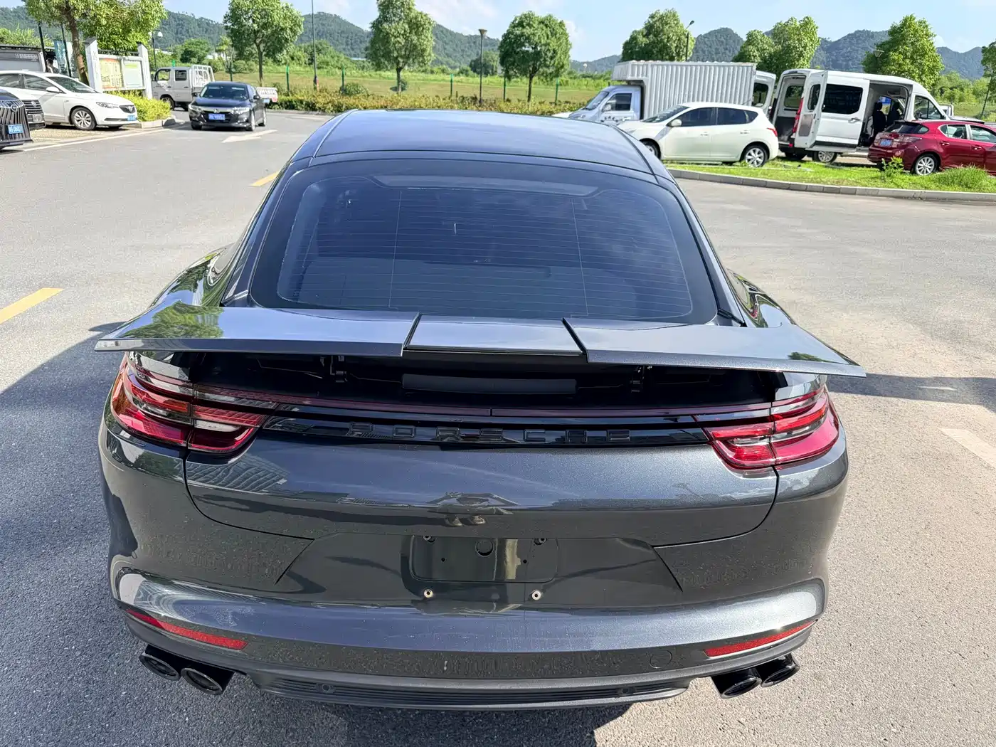 Porsche Panamera New Energy 2019 2017 Panamera 4 E-Hybrid Executive Long Wheelbase 2.9T