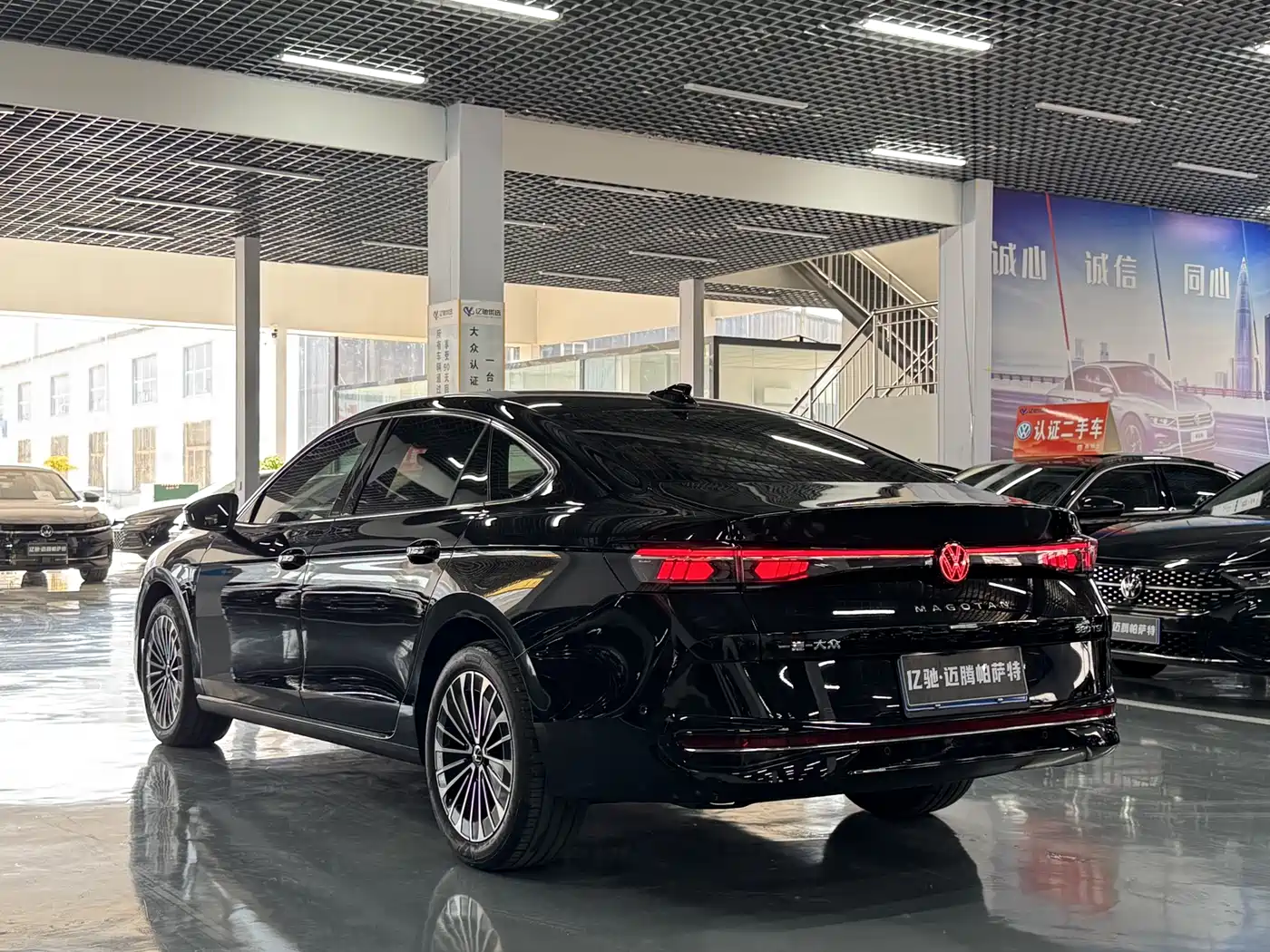 Volkswagen Magotan 2024 380TSI DSG Luxury Edition (Daimai Package) фото 9