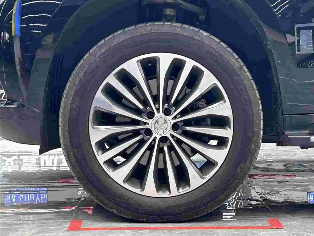 BAIC ORV Beijing Offroad BJ90 2021 3.0T Zhengrong Edition фото 4