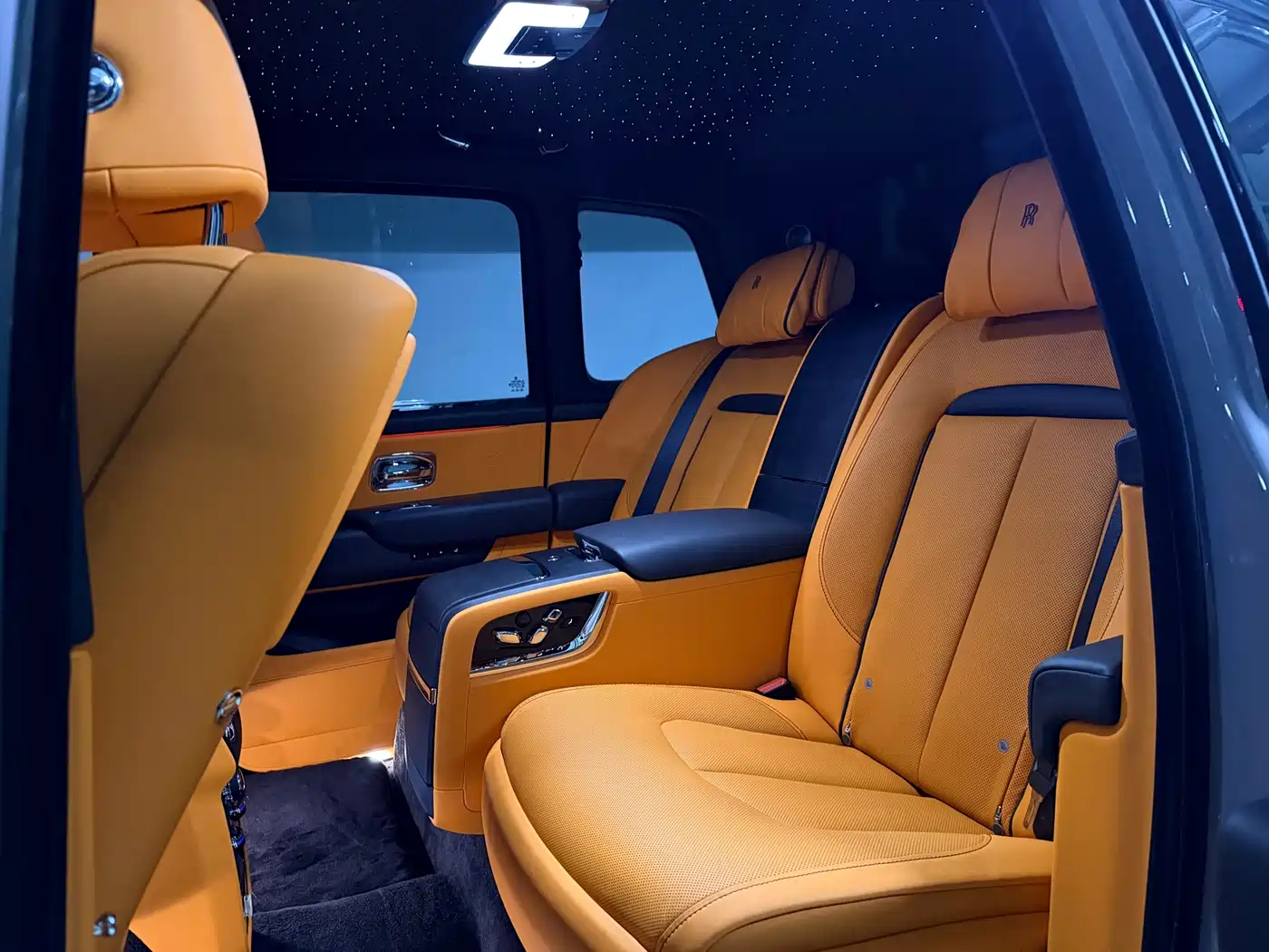 Rolls-Royce Cullinan 2023 2018 4-Seater Version