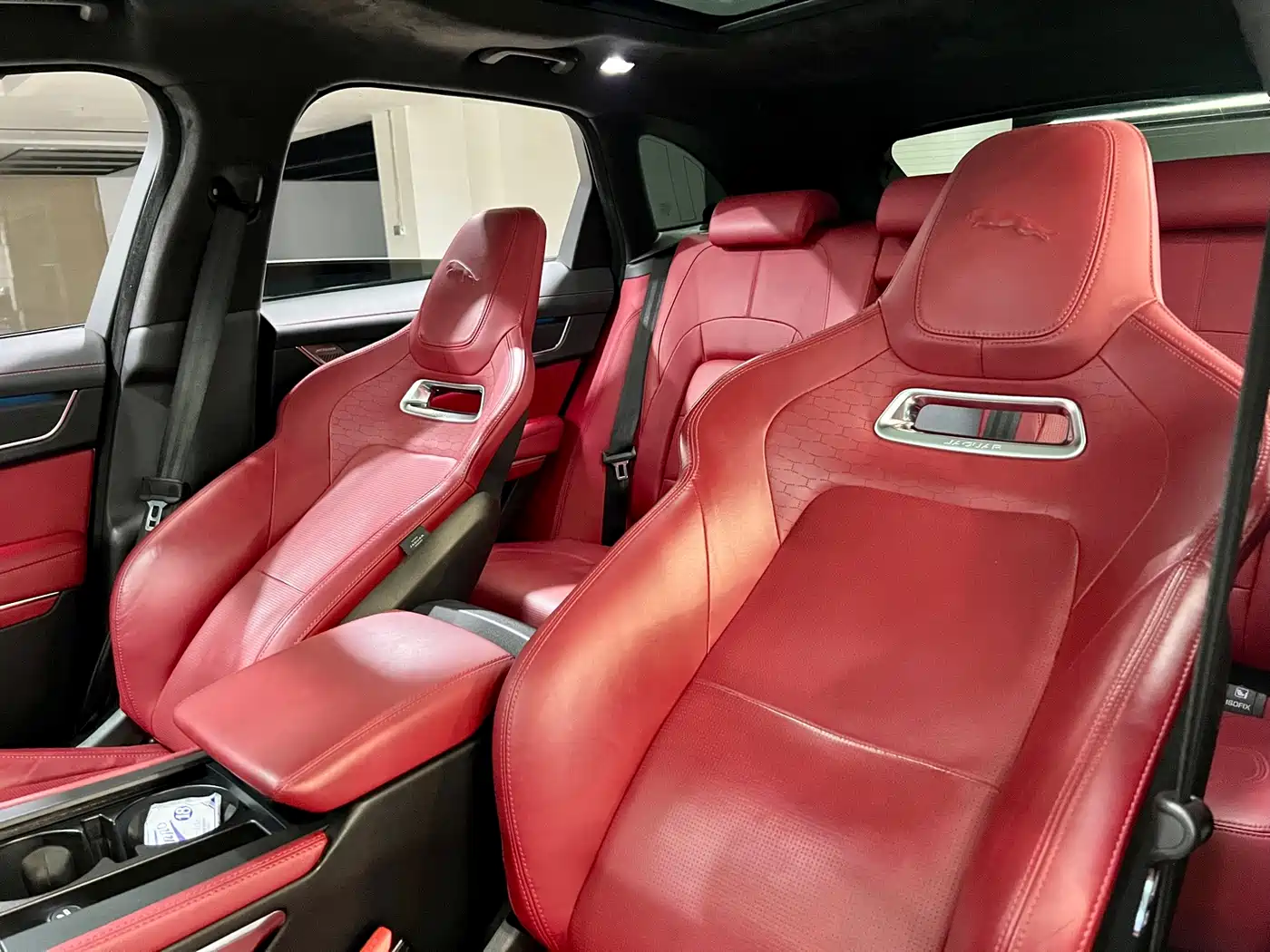 Jaguar F-PACE 2023 2024 P400 SPORT