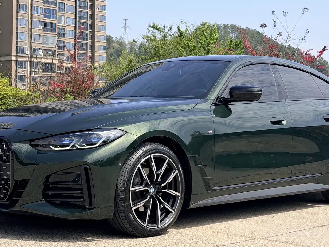 BMW 4 Series 2023 425i Gran Coupe M Sport Shadowline Package фото 2