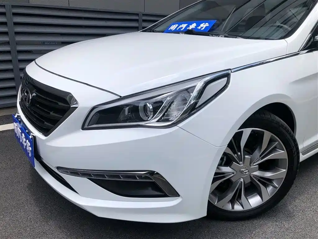 Hyundai Sonata 2015 1.6T GLX Leading фото 3