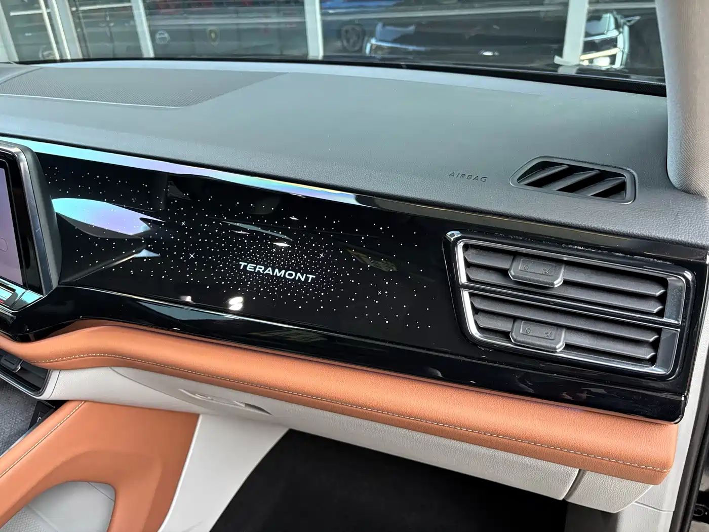 Volkswagen Teramont 2022 380TSI 4MOTION Premium Luxury фото 42