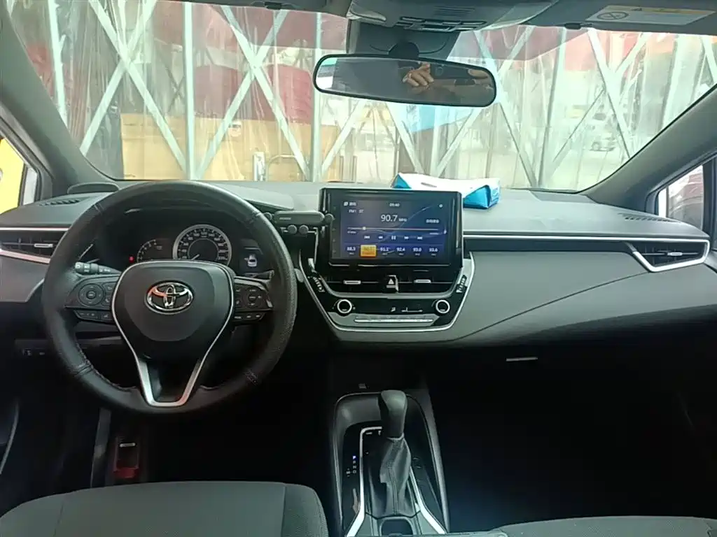 Toyota Levin 2019 185T CVT Luxury Edition China VI фото 10