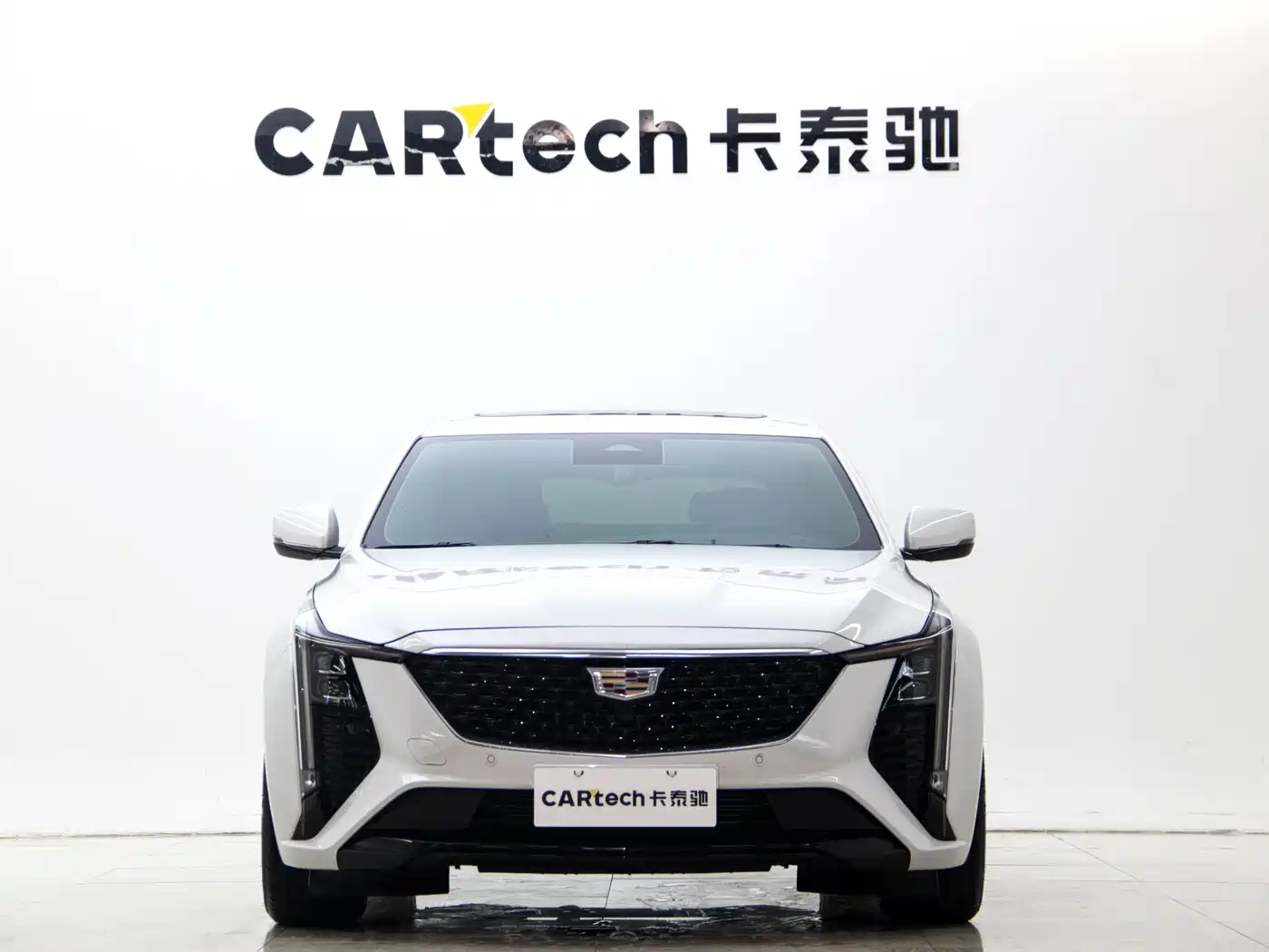 Cadillac CT5 2024 28T Luxury Model Pro фото 3