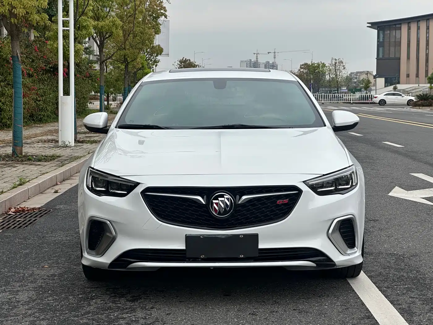 Buick Regal 2019 Model GS 28T Elite China VI фото 2