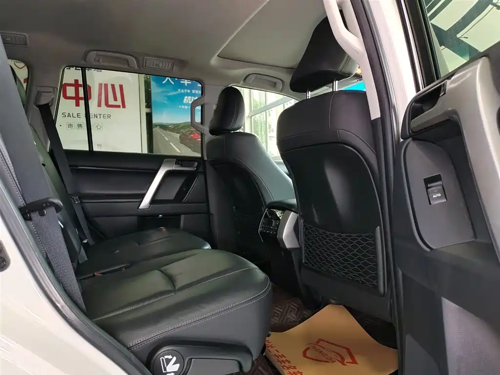 Toyota Prado 2019 3.5L Automatic TX-L Zunxiang Edition фото 17