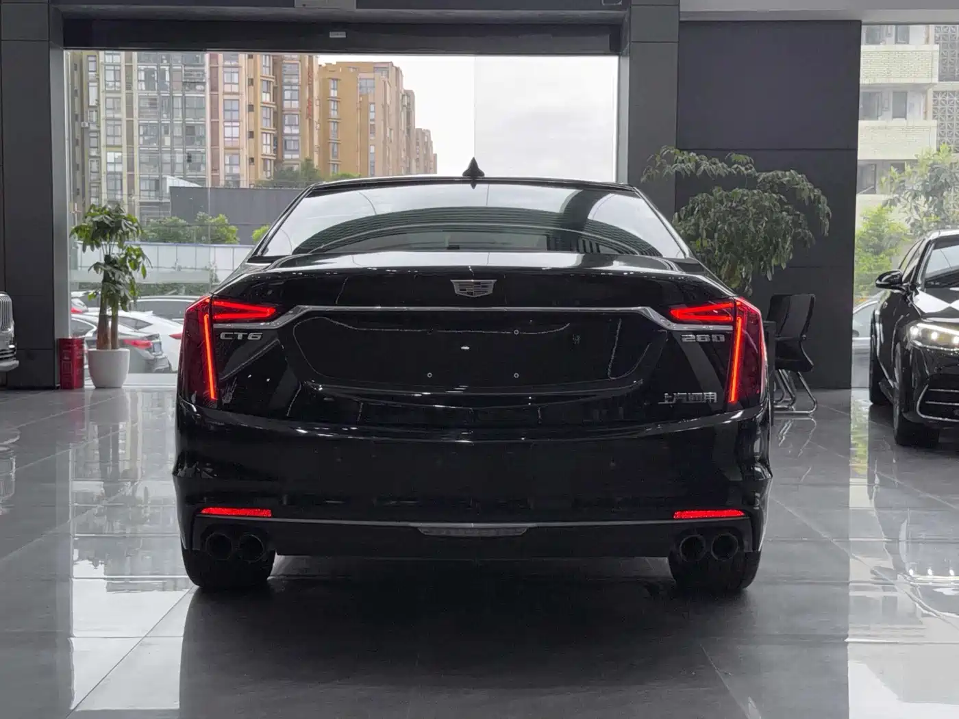 CADILLAC CT6