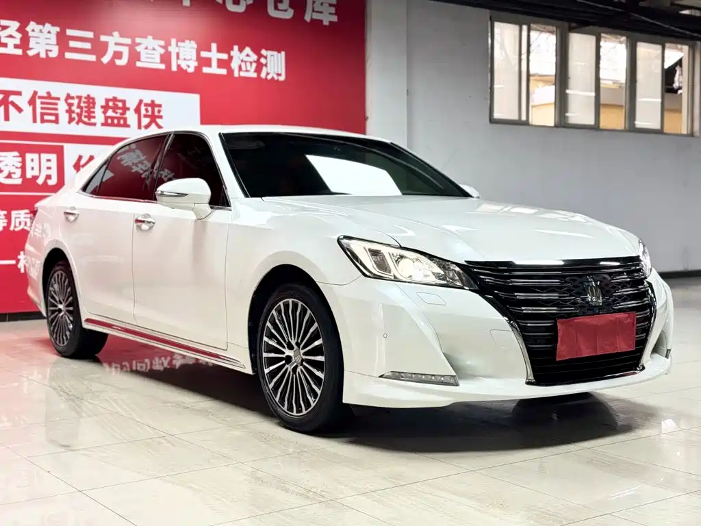 Toyota Crown 2019 2018 2.0T Sport Edition