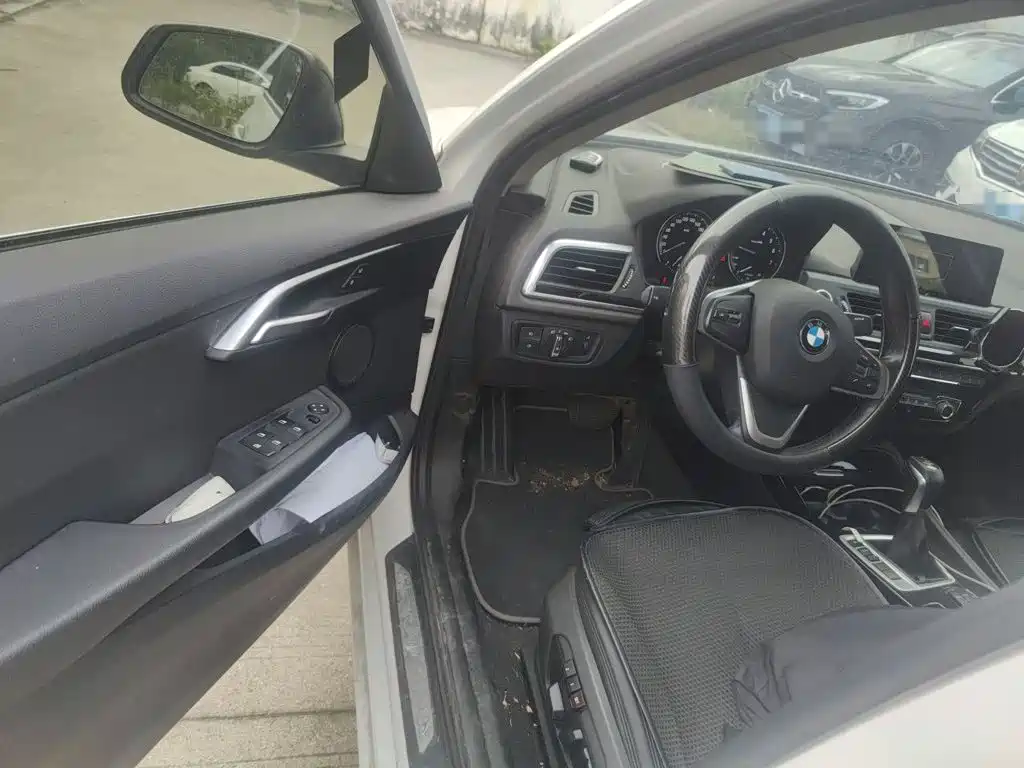BMW 1 Series 2017 2017 118i Sport