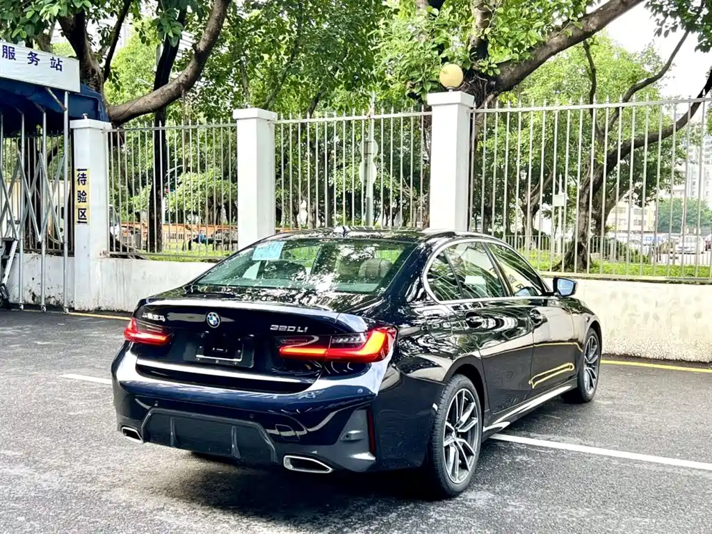 BMW 3 Series 2024 320Li M Sport Package фото 8