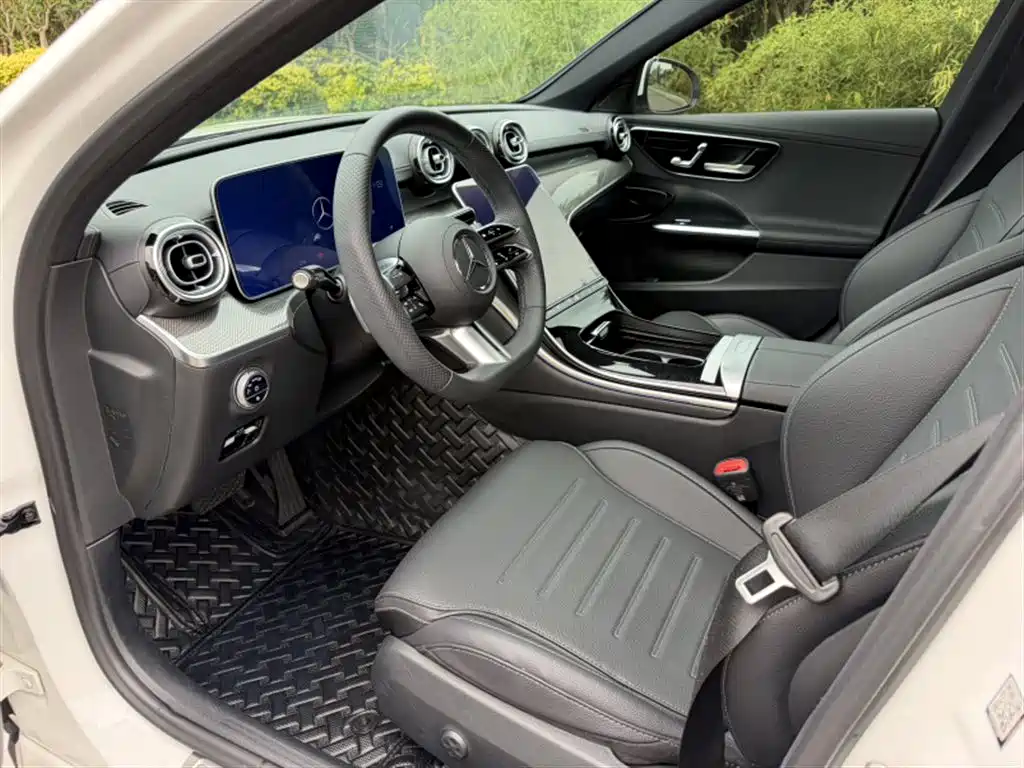 Mercedes-Benz C-Class 2023 C 260 L фото 4