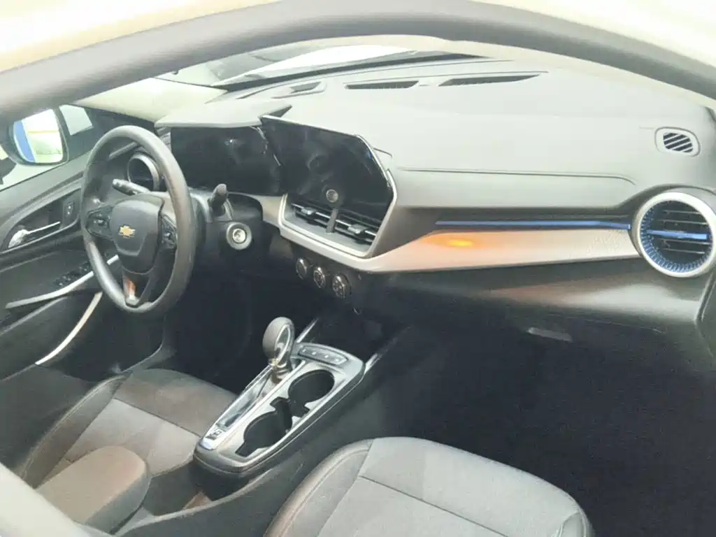 CHEVROLET XINGMAILUO