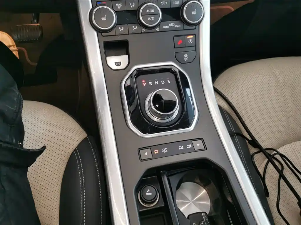 Land Rover Range Rover Evoque 2016 2.0T SE PLUS ZhiXiang фото 10