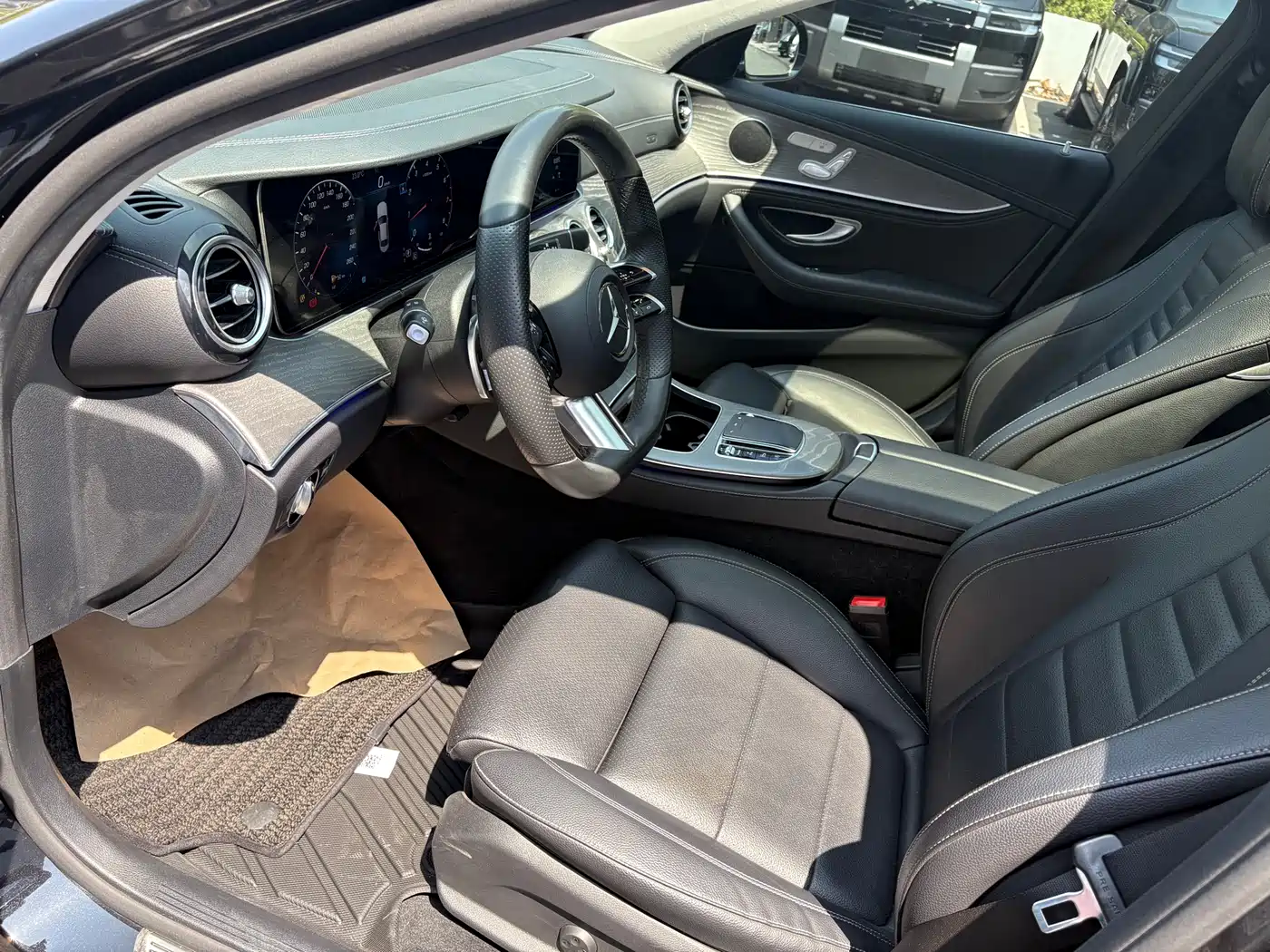 Mercedes-Benz E-Class 2021 E 300 L Sport Fashion фото 4