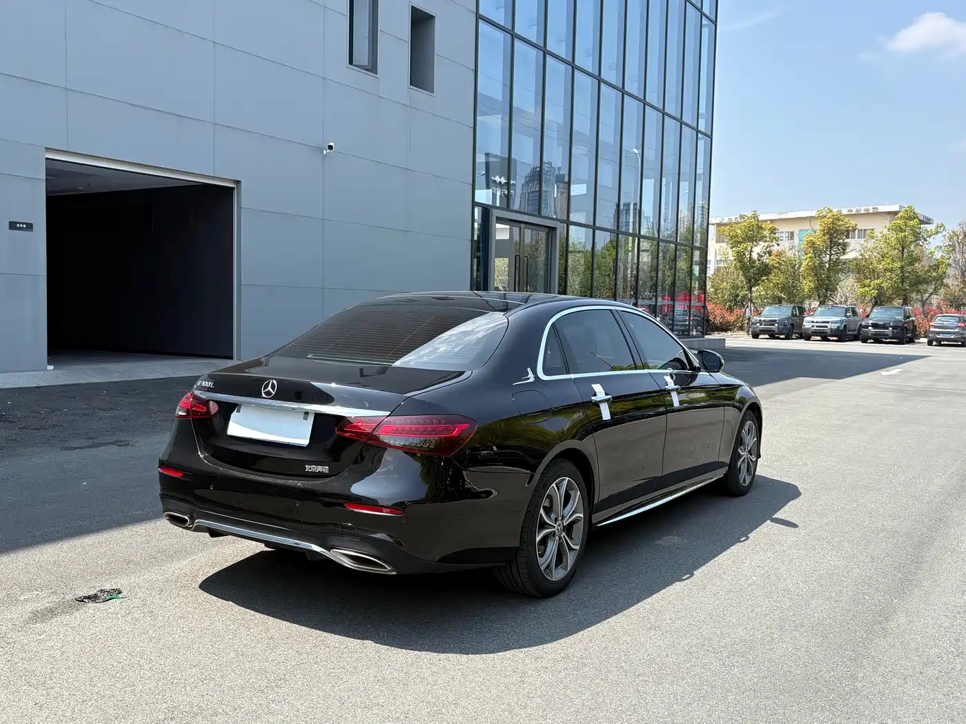 Mercedes-Benz E-Class 2021 E 300 L Sport Fashion фото 15