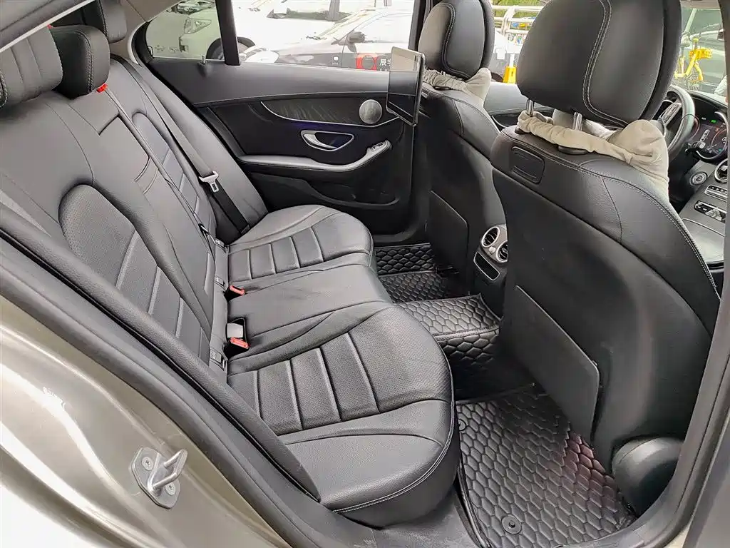Mercedes-Benz C-Class 2019 C 260 L 4MATIC Sport Edition фото 10