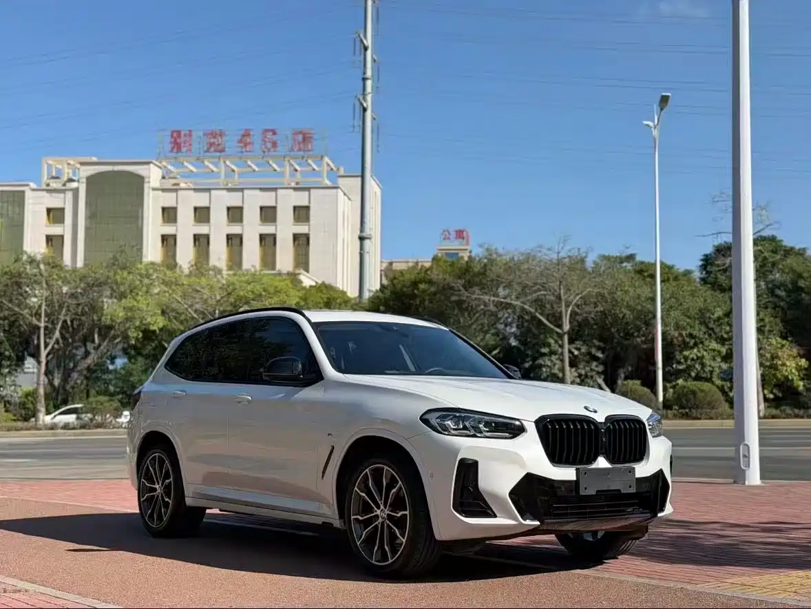 BMW X3 2023 xDrive30i Leading M Night Package