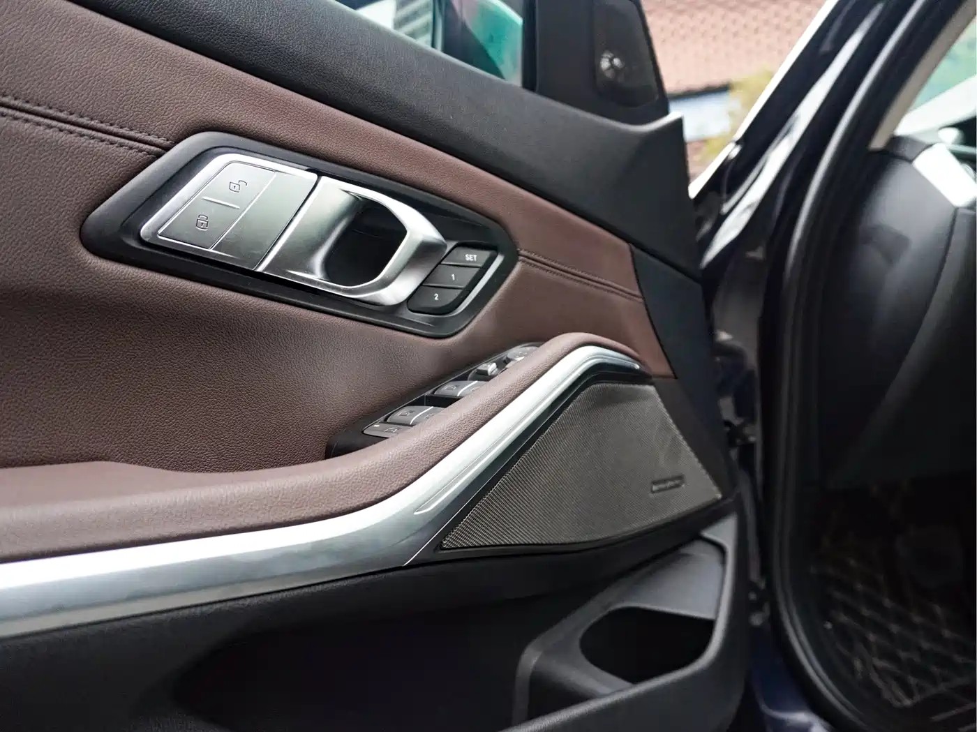BMW 3 Series 2020 325Li M Sport Black Night Package фото 16