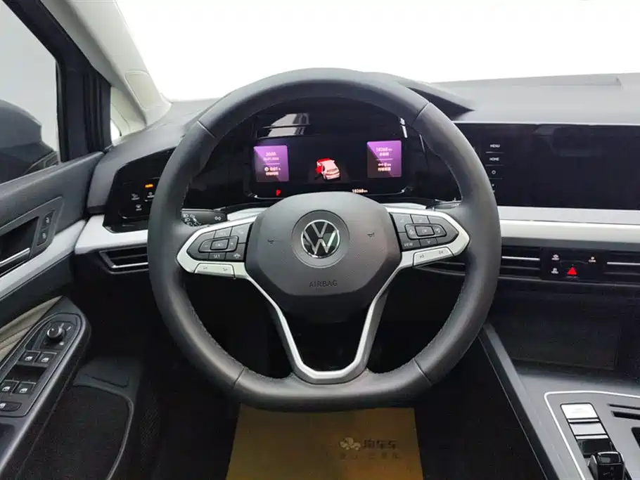 Volkswagen Golf 2021 280TSI DSG Pro фото 15