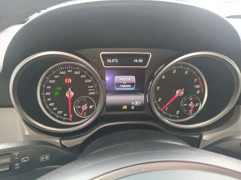 Mercedes-Benz GLE 2015 GLE 320 4MATIC фото 12