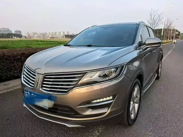 LINCOLN MKC