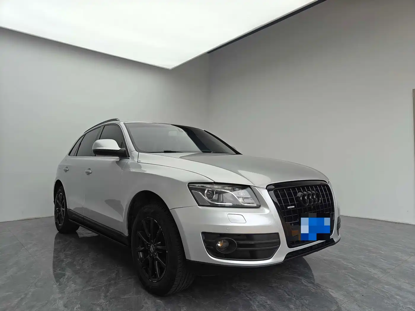 Audi Q5 2012 2.0TFSI Comfort фото 3
