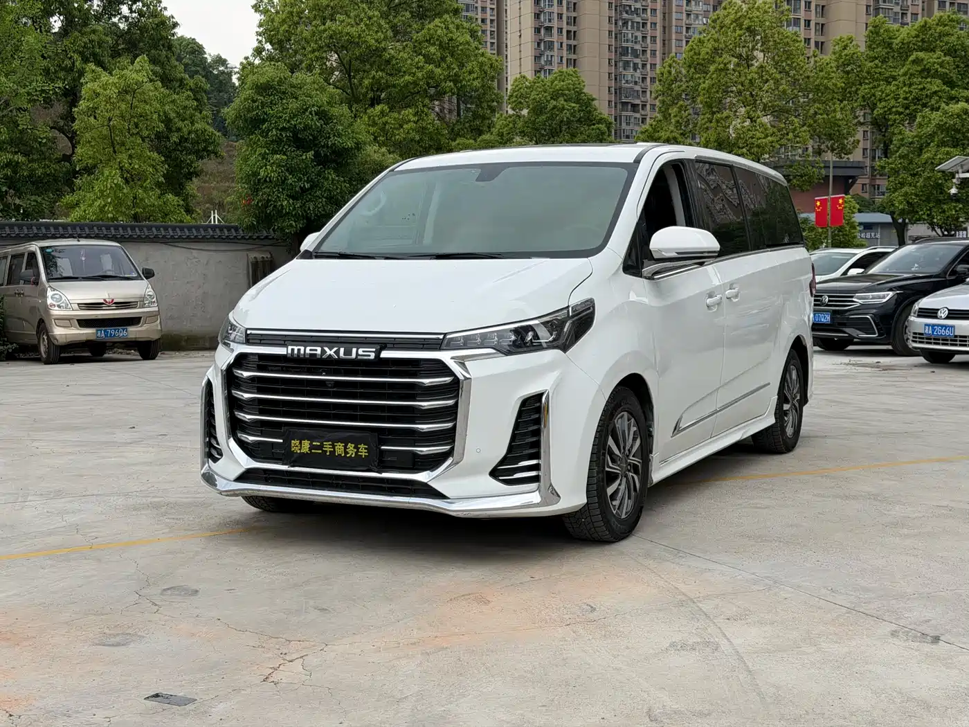 SAIC Maxus Maxus G20 2021 PLUS 2.0T Diesel Automatic Luxury Edition