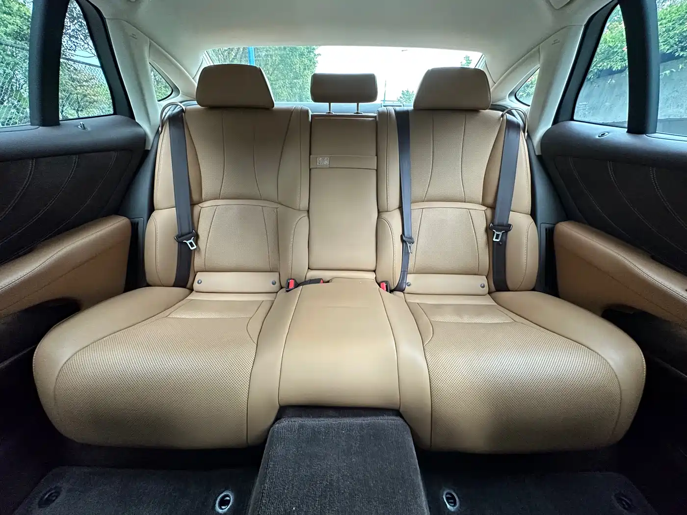 Lexus LS 2018 500h Excellence Edition China V фото 22