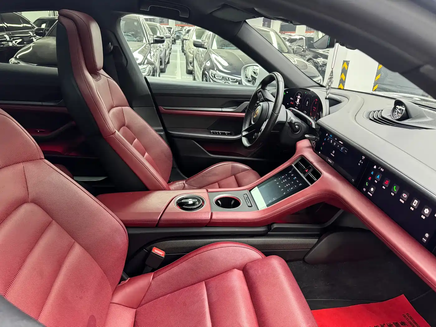 Porsche Taycan 2019 Taycan 4S фото 10