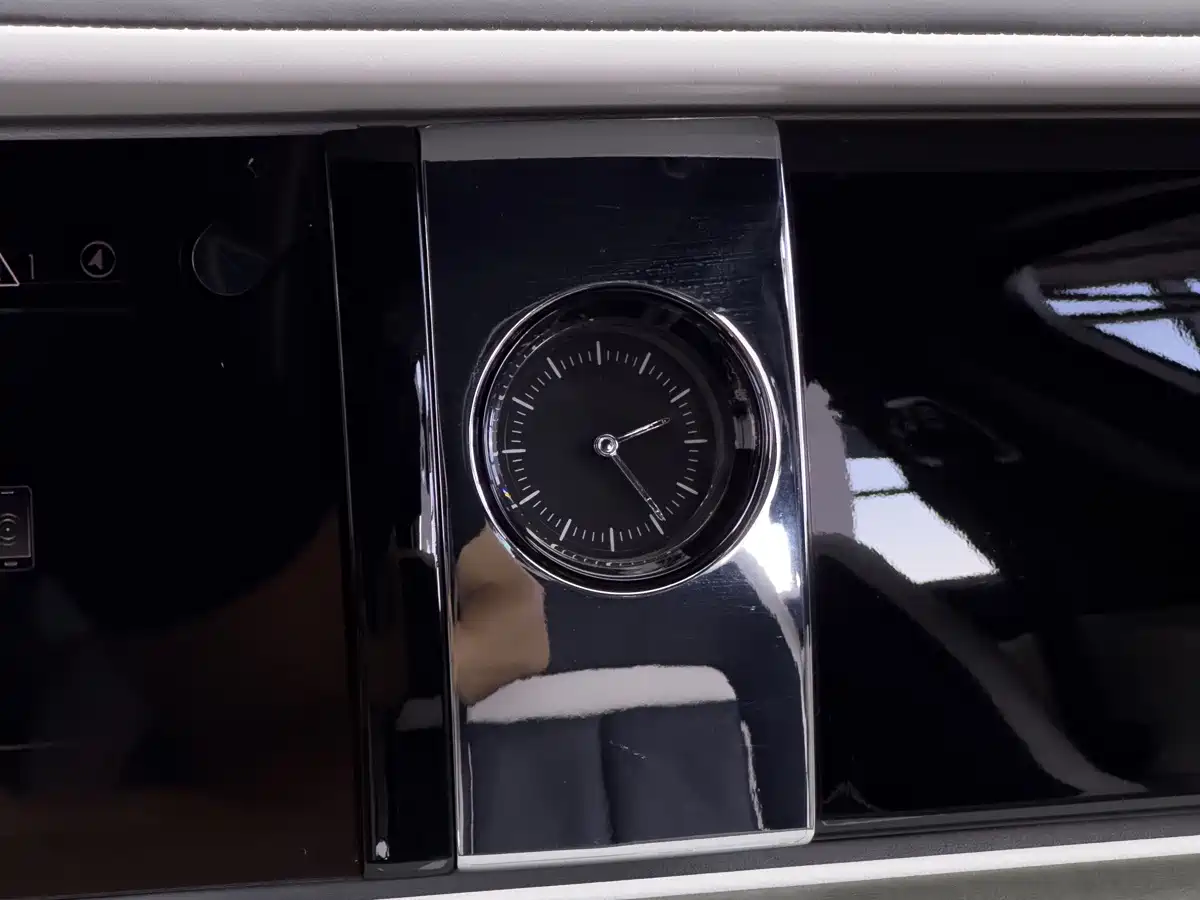 Фото 37 - Rolls-Royce Ghost