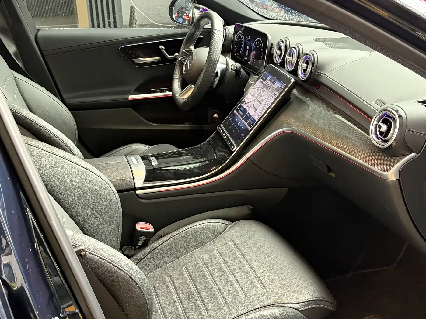 Mercedes-Benz C-Class 2024 Second Facelift C 260 L Sport фото 24