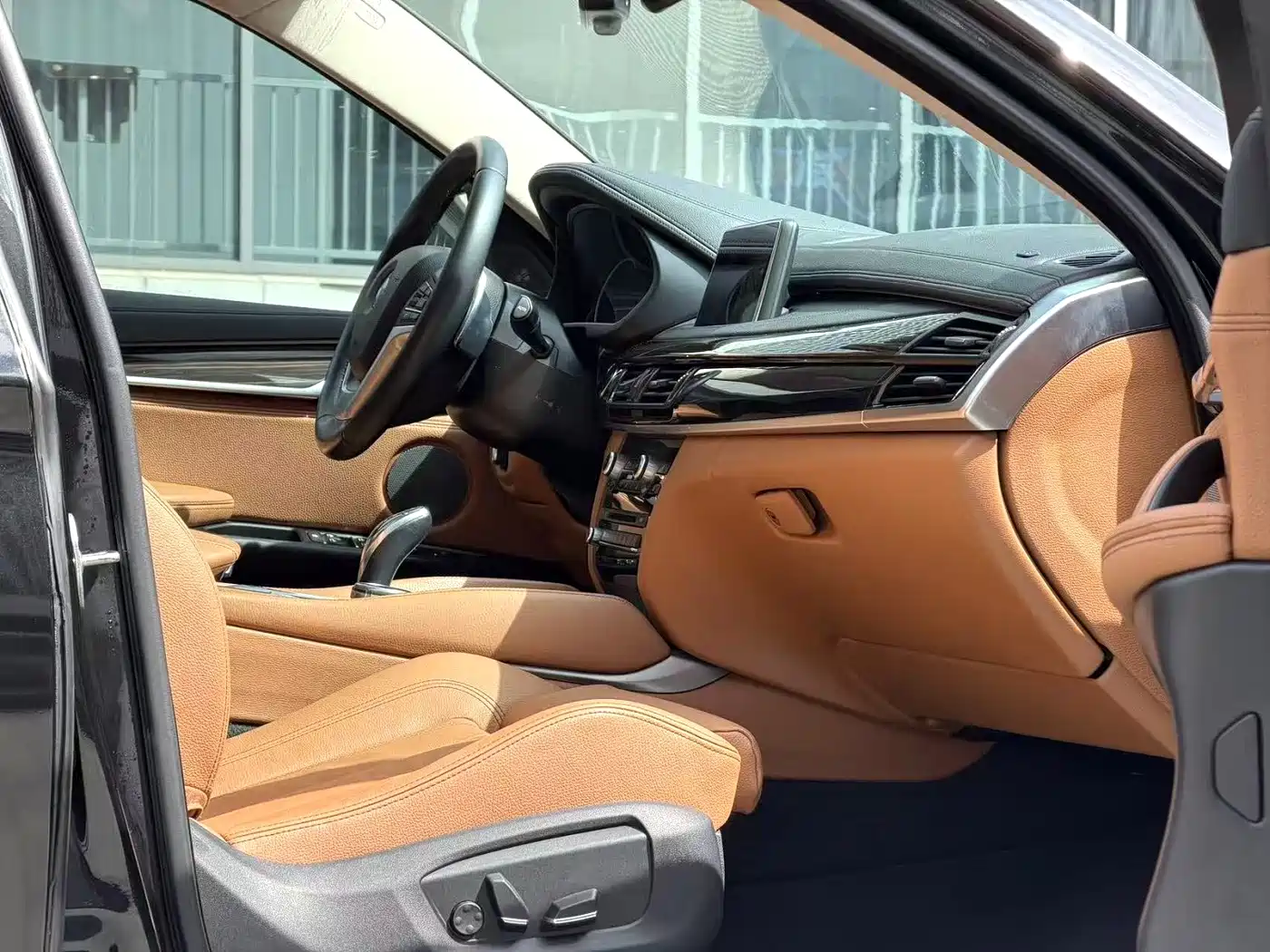 BMW X6 2015 xDrive35i Leading Type фото 5