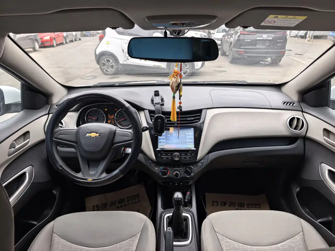 Chevrolet Sail 2015 Sail 3 1.3L Manual Ideal Edition фото 11